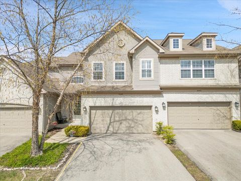 2643 Granite Court B Crystal Lake IL 60012
