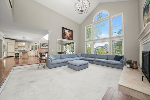 Tiny photo for 15 S Wynstone Drive, North Barrington, IL 60010 (MLS # 12448395)