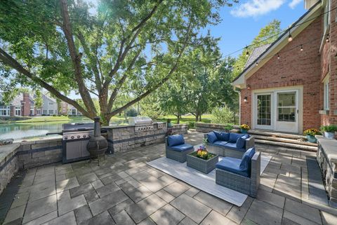 Tiny photo for 15 S Wynstone Drive, North Barrington, IL 60010 (MLS # 12448395)