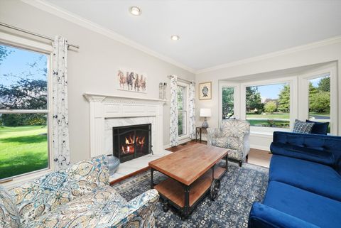 Tiny photo for 15 S Wynstone Drive, North Barrington, IL 60010 (MLS # 12448395)