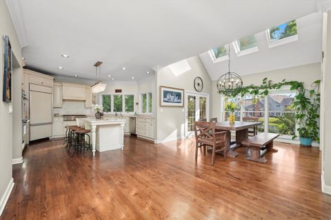 Tiny photo for 15 S Wynstone Drive, North Barrington, IL 60010 (MLS # 12448395)