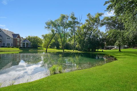 Tiny photo for 15 S Wynstone Drive, North Barrington, IL 60010 (MLS # 12448395)