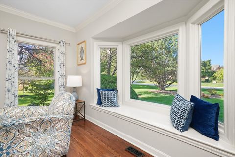 Tiny photo for 15 S Wynstone Drive, North Barrington, IL 60010 (MLS # 12448395)