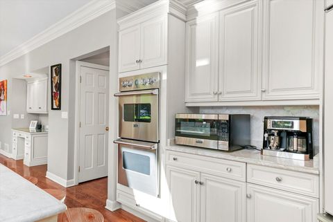 Tiny photo for 15 S Wynstone Drive, North Barrington, IL 60010 (MLS # 12448395)