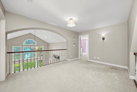 Tiny photo for 15 S Wynstone Drive, North Barrington, IL 60010 (MLS # 12448395)