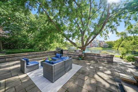 Tiny photo for 15 S Wynstone Drive, North Barrington, IL 60010 (MLS # 12448395)