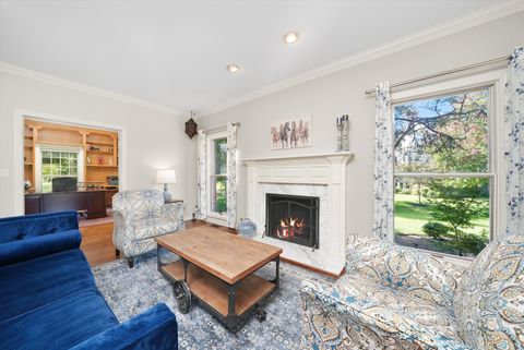 Tiny photo for 15 S Wynstone Drive, North Barrington, IL 60010 (MLS # 12448395)