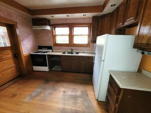 Tiny photo for 2221 Home Avenue, Berwyn, IL 60402 (MLS # 12443367)