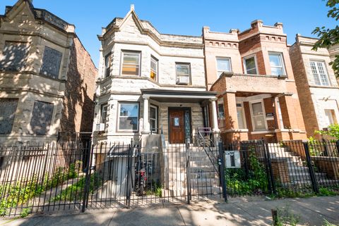 4220 W Monroe Street Chicago IL 60624