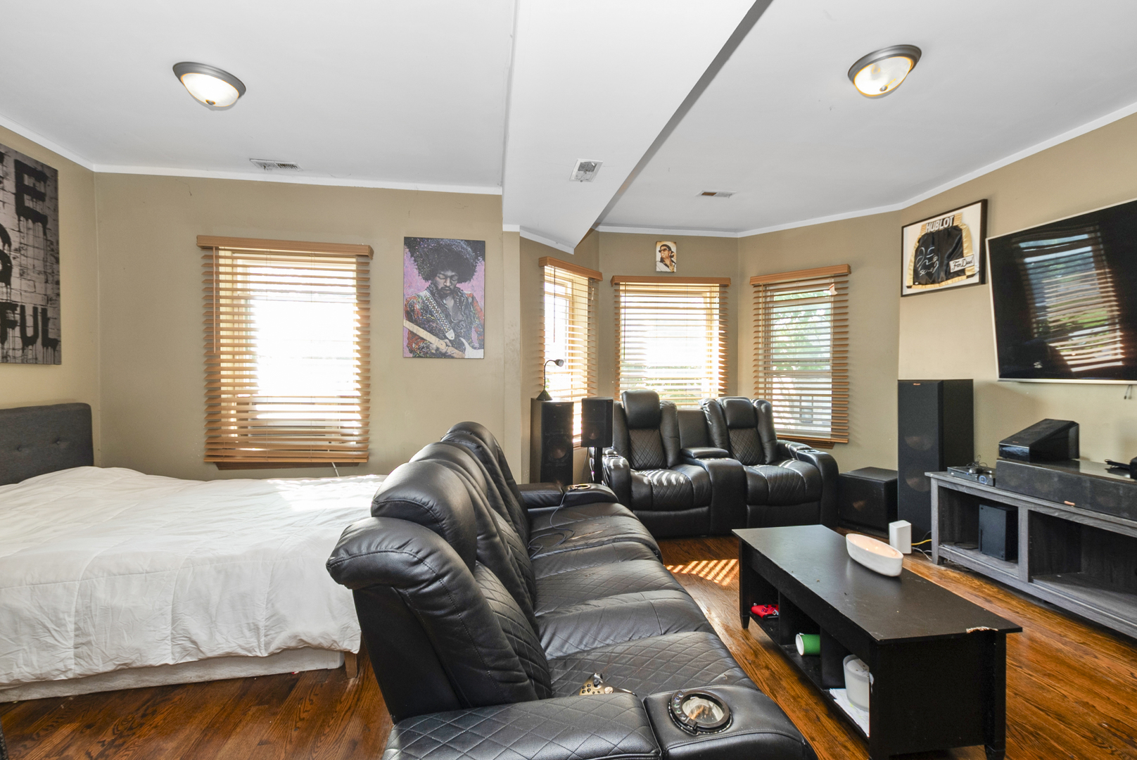 4220 W Monroe Street