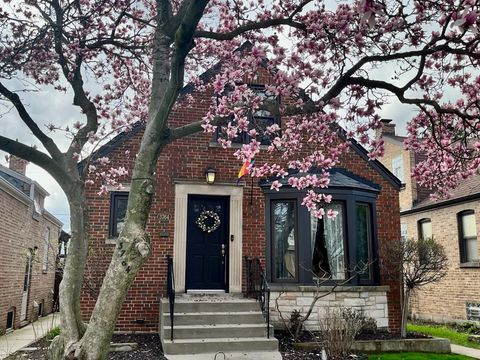 3764 N Oleander Avenue Chicago IL 60634