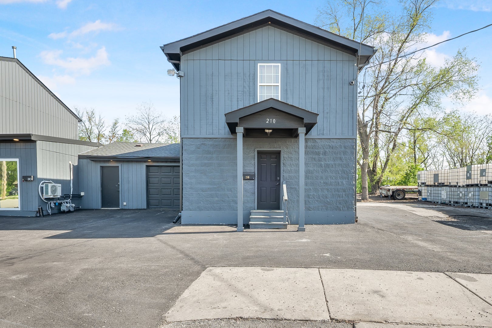 210 Moen Avenue