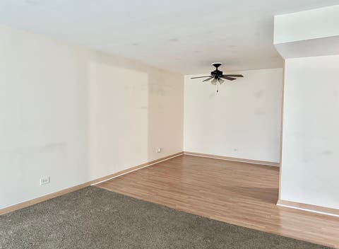 Tiny photo for 6A Kingery Quarter Road #203, Willowbrook, IL 60527 (MLS # 12670123)