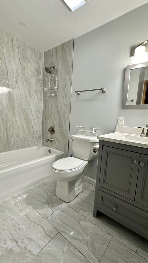 Tiny photo for 6A Kingery Quarter Road #203, Willowbrook, IL 60527 (MLS # 12670123)