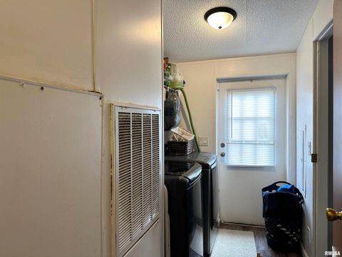 Tiny photo for 65 Payne Drive, Goreville, IL 62939 (MLS # EB459963)