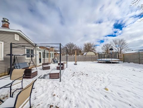 Tiny photo for 811 Beech Drive, Bolingbrook, IL 60440 (MLS # 12559270)