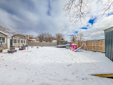 Tiny photo for 811 Beech Drive, Bolingbrook, IL 60440 (MLS # 12559270)