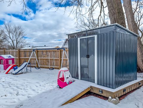 Tiny photo for 811 Beech Drive, Bolingbrook, IL 60440 (MLS # 12559270)