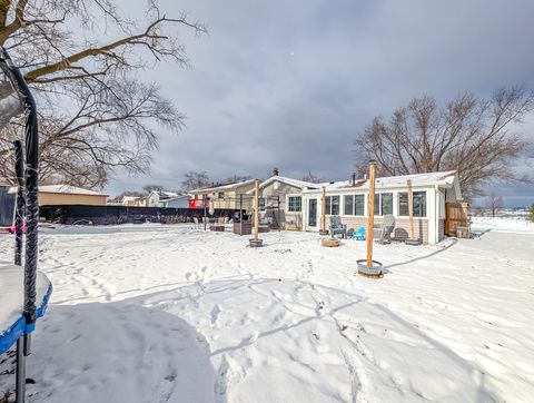 Tiny photo for 811 Beech Drive, Bolingbrook, IL 60440 (MLS # 12559270)