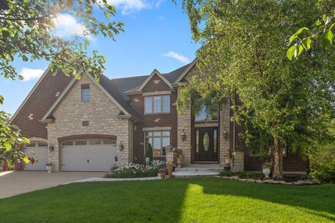 Tiny photo for 22550 Nature Creek Circle, Frankfort, IL 60423 (MLS # 12758539)