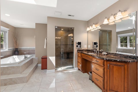 Tiny photo for 22550 Nature Creek Circle, Frankfort, IL 60423 (MLS # 12758539)