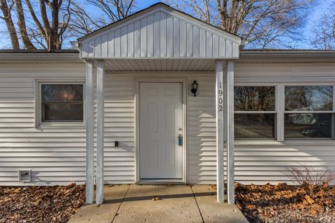 Tiny photo for 1902 Meadow Drive, Champaign, IL 61821 (MLS # 12552614)