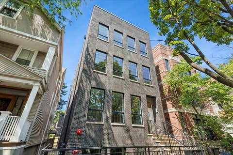 Photo of 3820 N Damen Avenue #CH, Chicago, IL 60618 (MLS # 12639821)
