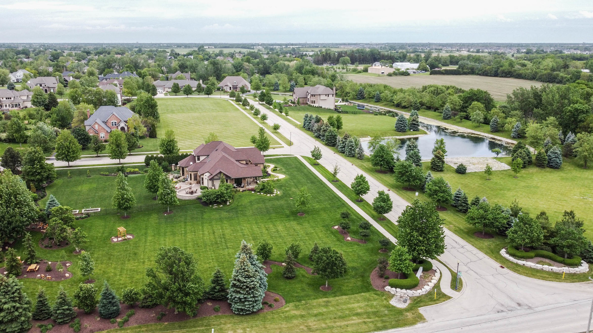 25846 W Prairie Hill Lane