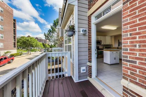 Tiny photo for 480 W Wood Street, Palatine, IL 60067 (MLS # 12499803)