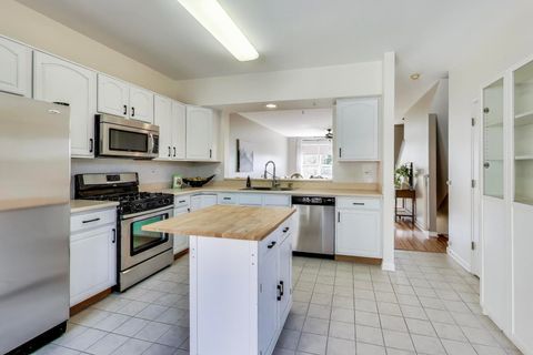 Tiny photo for 480 W Wood Street, Palatine, IL 60067 (MLS # 12499803)