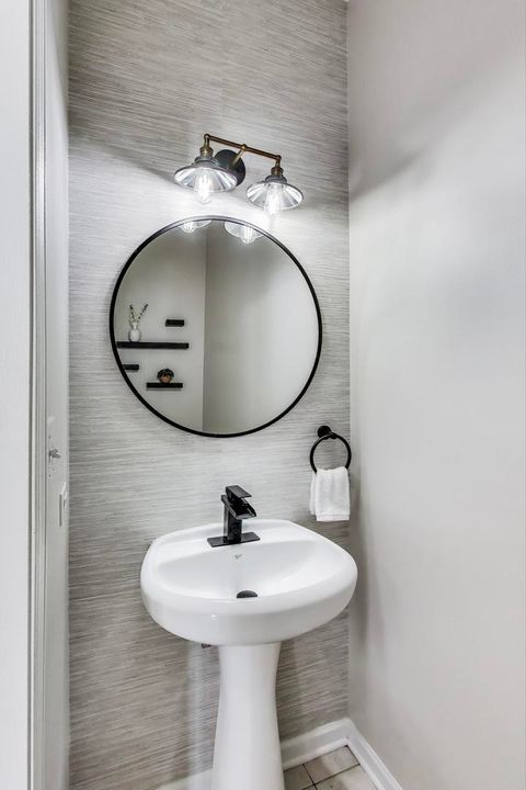 Tiny photo for 480 W Wood Street, Palatine, IL 60067 (MLS # 12499803)