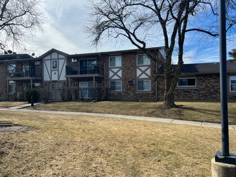 9S110 Lake Drive 14-107 Willowbrook IL 60527
