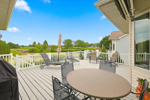 Tiny photo for 13106 EAKIN CREEK Court, Huntley, IL 60142 (MLS # 12721115)