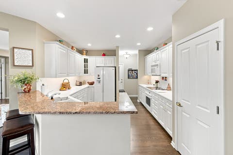 Tiny photo for 13106 EAKIN CREEK Court, Huntley, IL 60142 (MLS # 12721115)