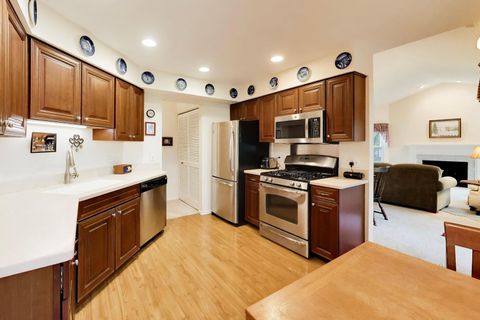 Tiny photo for 2529 Live Oak Lane, Buffalo Grove, IL 60089 (MLS # 12630562)