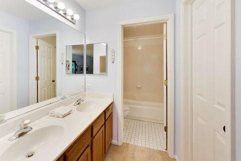 Tiny photo for 2529 Live Oak Lane, Buffalo Grove, IL 60089 (MLS # 12630562)