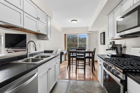 Tiny photo for 513 East Avenue #513, Streamwood, IL 60107 (MLS # 12599399)