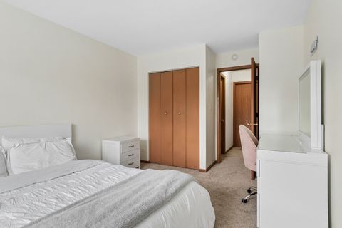 Tiny photo for 513 East Avenue #513, Streamwood, IL 60107 (MLS # 12599399)