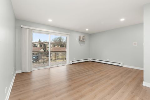 Tiny photo for 12620 S Alpine Drive #6, Alsip, IL 60803 (MLS # 12578528)