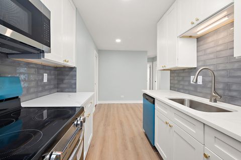 Tiny photo for 12620 S Alpine Drive #6, Alsip, IL 60803 (MLS # 12578528)