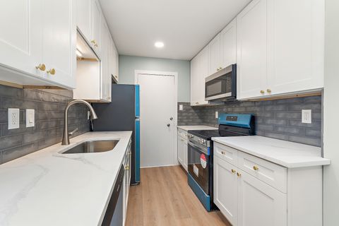 Tiny photo for 12620 S Alpine Drive #6, Alsip, IL 60803 (MLS # 12578528)