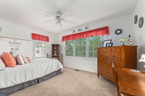 Tiny photo for 360 Ambria Drive, Mundelein, IL 60060 (MLS # 12462153)