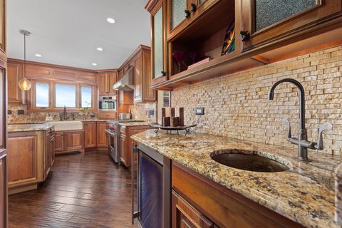 Tiny photo for 360 Ambria Drive, Mundelein, IL 60060 (MLS # 12462153)