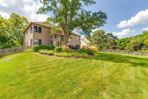 Tiny photo for 360 Ambria Drive, Mundelein, IL 60060 (MLS # 12462153)