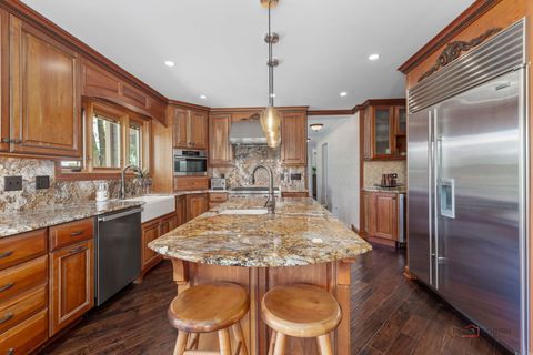 Tiny photo for 360 Ambria Drive, Mundelein, IL 60060 (MLS # 12462153)
