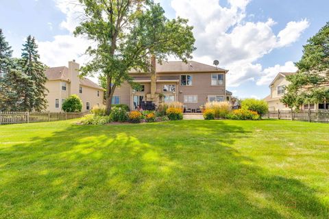 Tiny photo for 360 Ambria Drive, Mundelein, IL 60060 (MLS # 12462153)