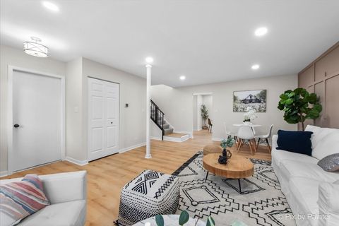 Tiny photo for 1366 INVERNESS Drive #0, Elgin, IL 60120 (MLS # 12490854)