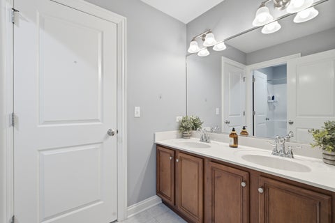 Tiny photo for 899 Edgewood Drive, Sugar Grove, IL 60554 (MLS # 12635717)