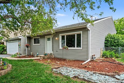 Tiny photo for 1132 Wishing Well Lane, Naperville, IL 60564 (MLS # 12666592)