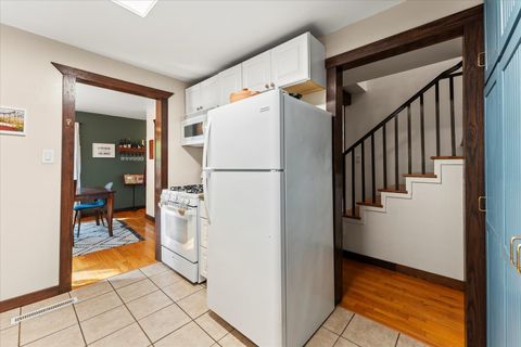 Tiny photo for 1302 W Clark Street, Champaign, IL 61821 (MLS # 12474363)
